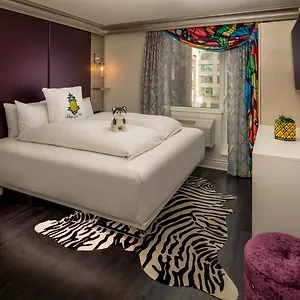 4* Hotel Staypineapple, An Artful Hotel, Midtown